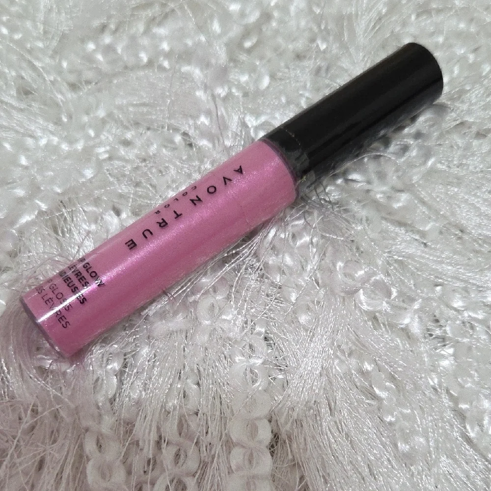 Avon True Color Lip Gloss - Soft Pink Glow